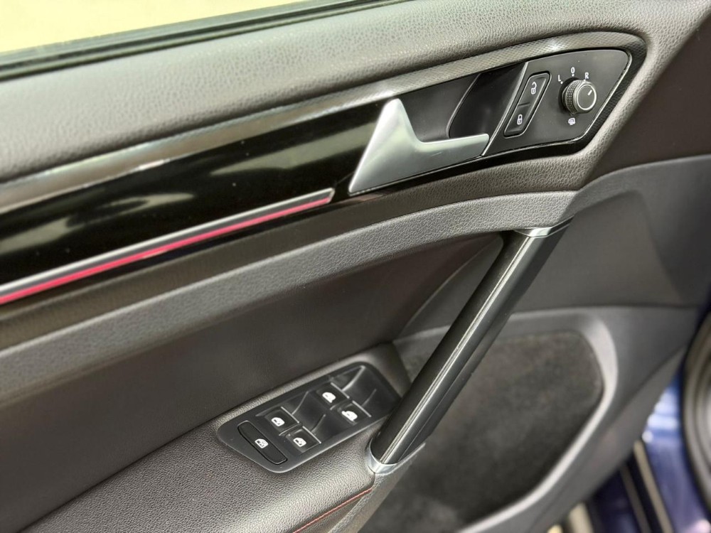 Volkswagen GOLF 5P 2,0 TSI Gti — foto 14
